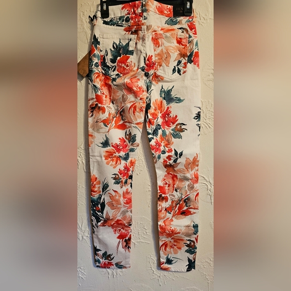 JEN7 Mankind Ivory Floral Ankle Skinny Leg Women's Jeans NWT 2 - Picture 2 of 6